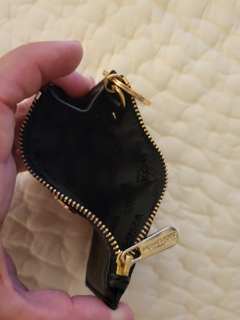 Michael Kors Black Leather Zip Card Case with Gold Keyring - Picture 3 of 4